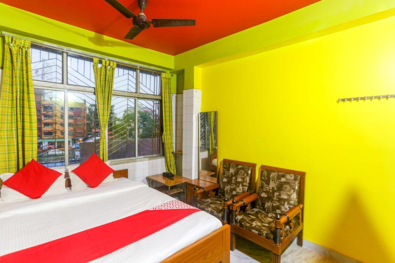 Oyo Flagship 35656 Vip Tower Guest House Dam Dam Exterior foto
